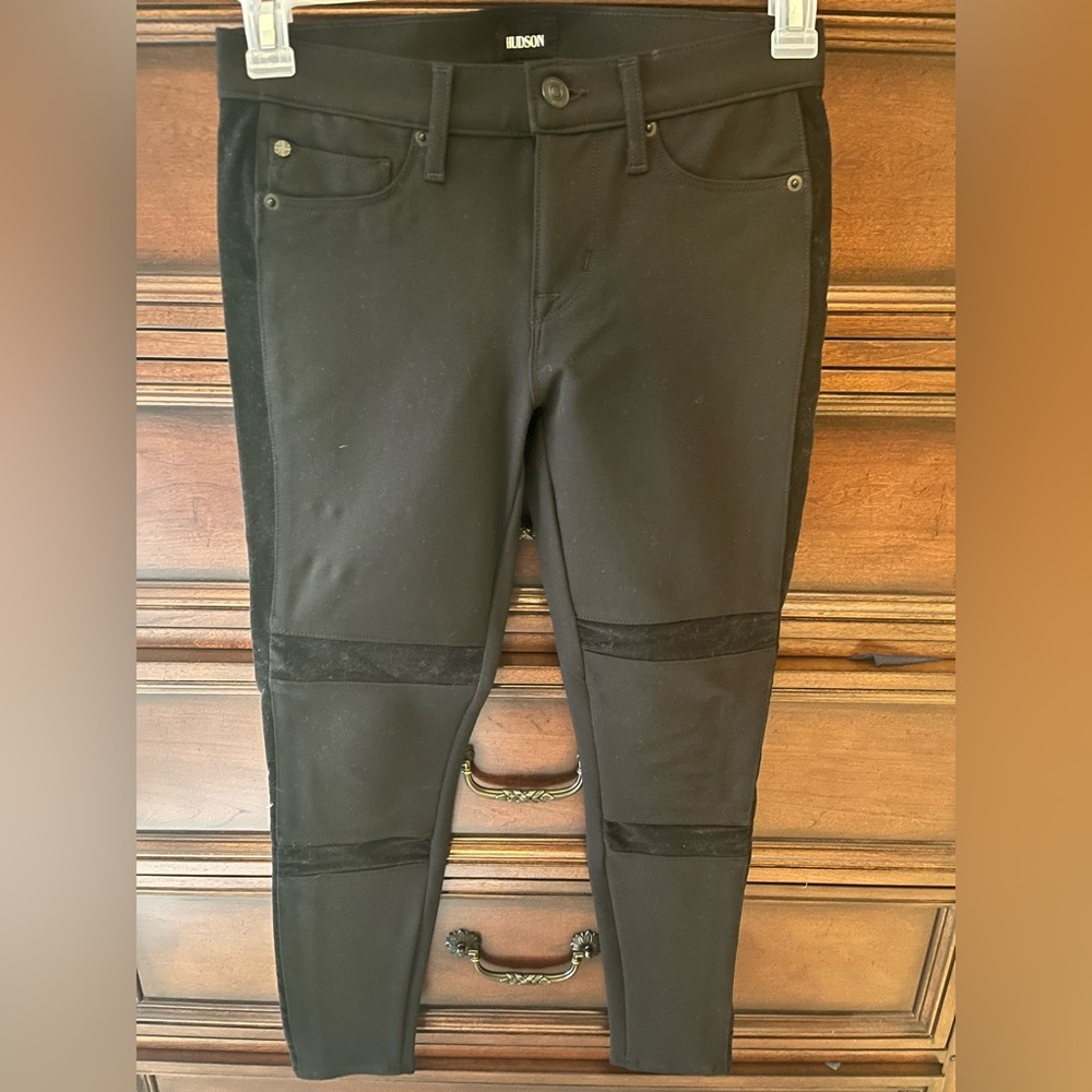 Hudson Size 26